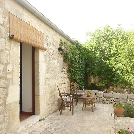 Liola Guest House Modica Bagian luar foto