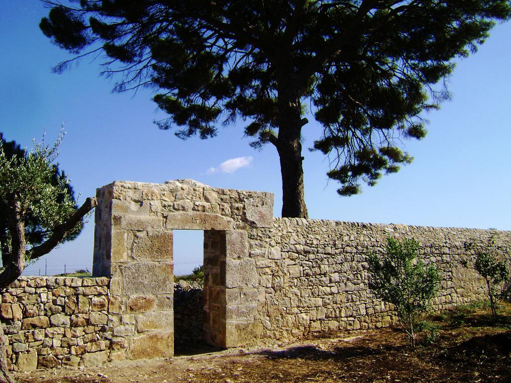 Liola Guest House Modica Bagian luar foto