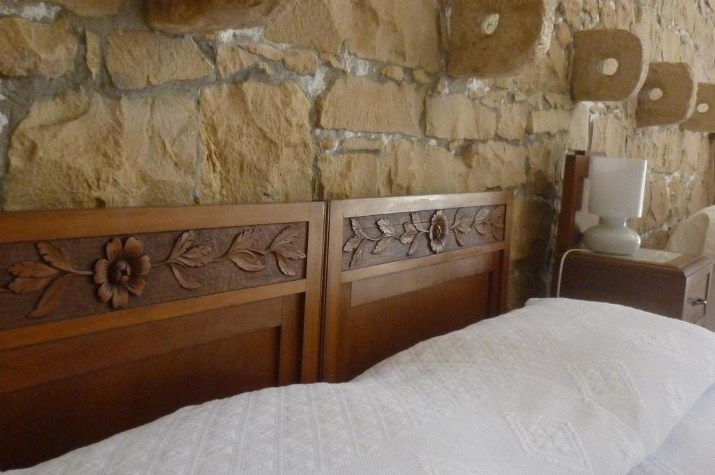 Liola Guest House Modica Bagian luar foto