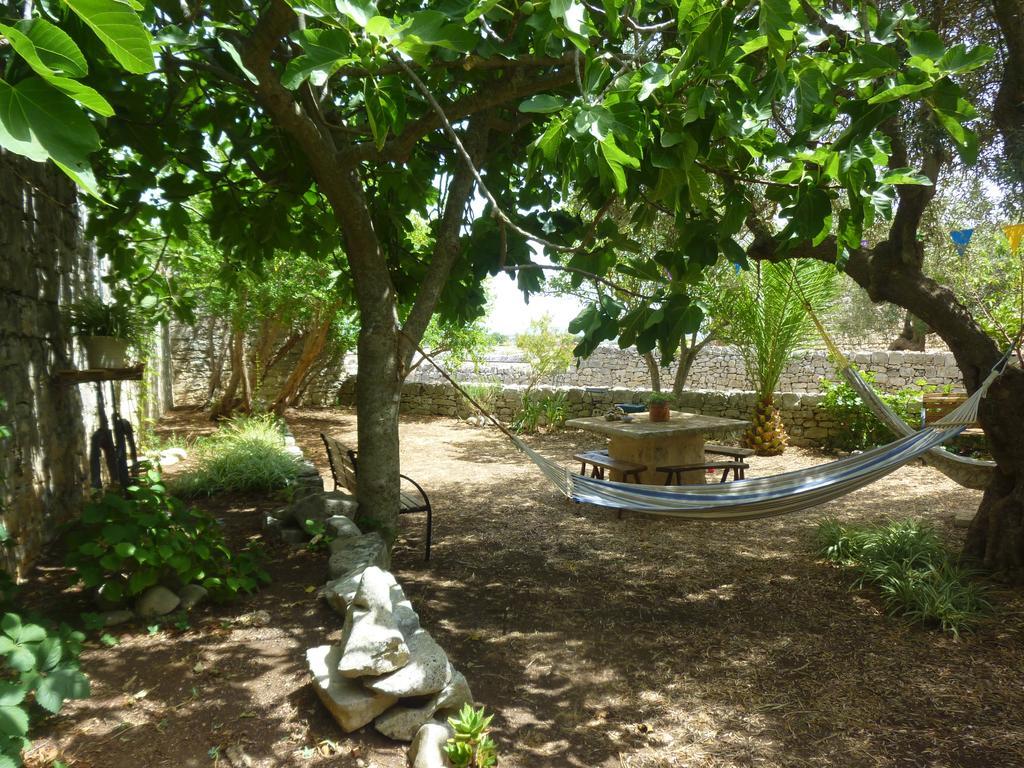 Liola Guest House Modica Bagian luar foto